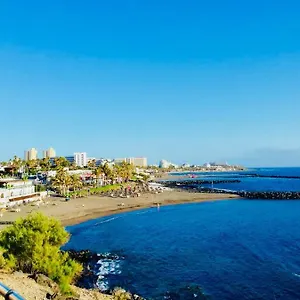 Enjoy The Sea And Pool In Playa De Americas Apartamento